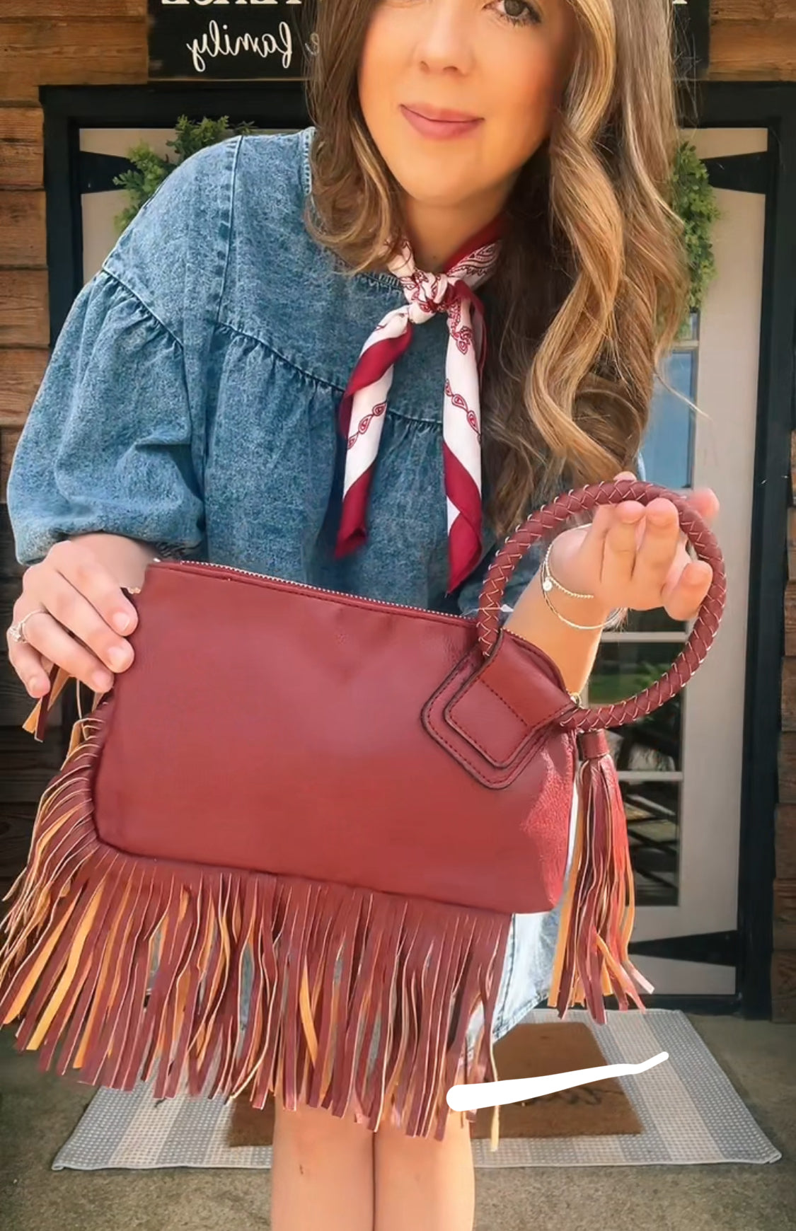 Langely Tassel Clutch •Deep Burgundy•