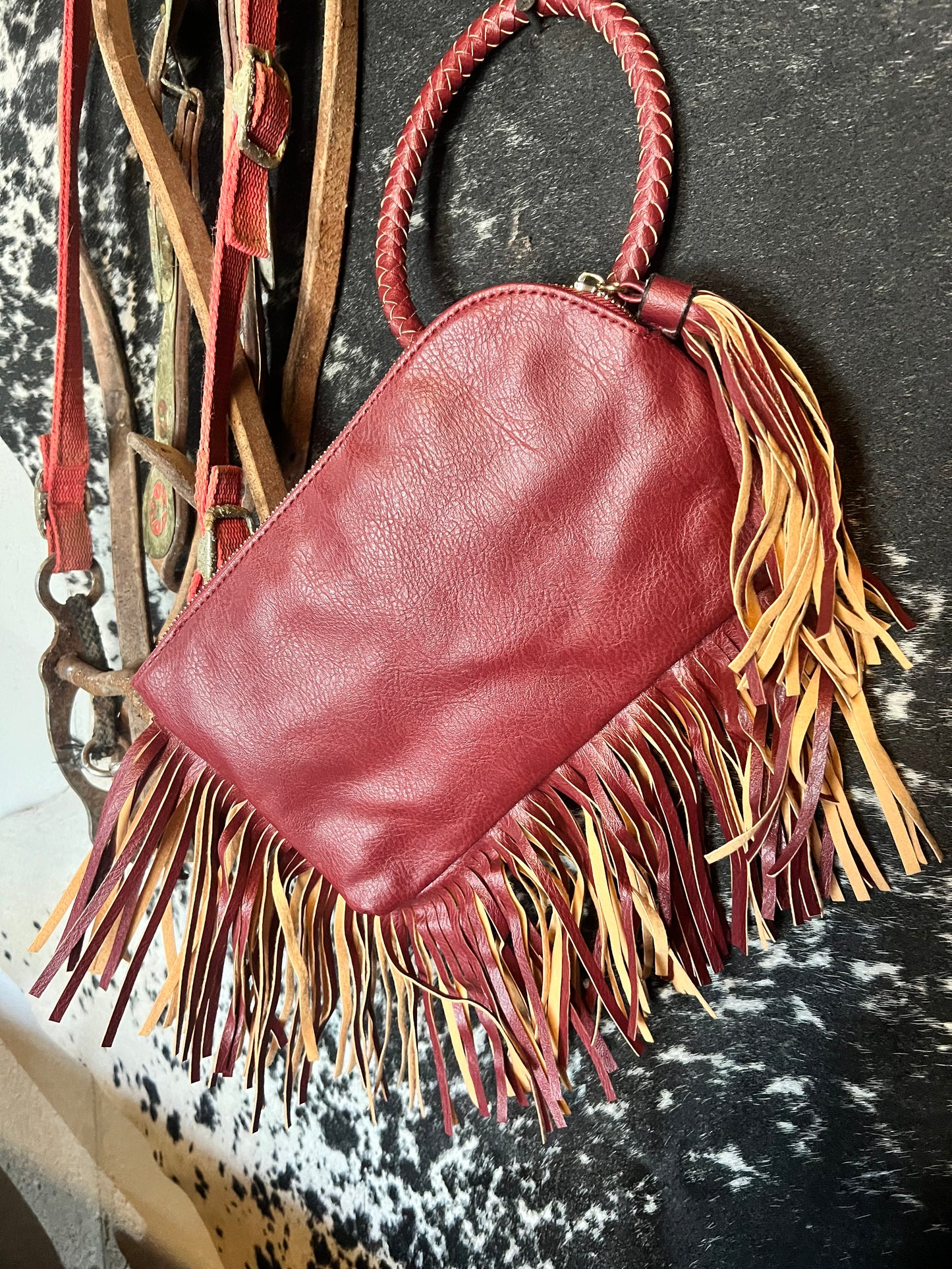 Langely Tassel Clutch •Deep Burgundy•